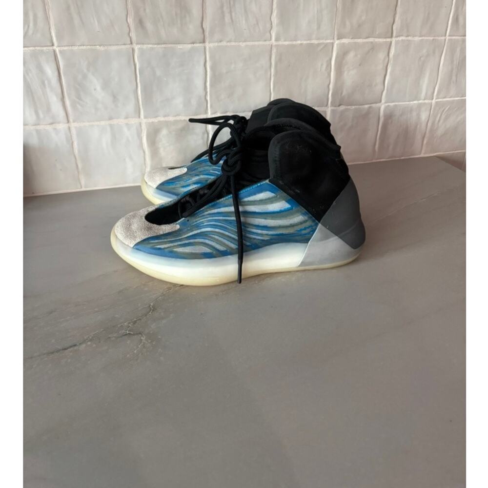 Adidas Yeezy QNTM Frozen Blue Size 8.5 Kanye West Quantum Basketball Shoes
